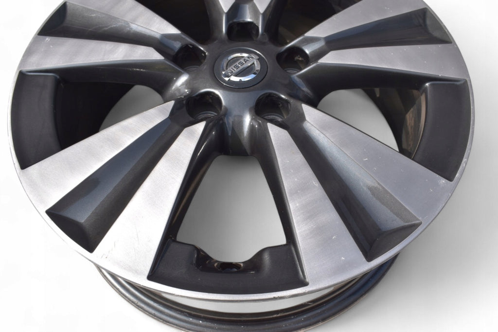 1x Alufelge 17 Zoll 6.0" 5x114.3 45ET Silber N50701 Nissan Pulsar Rim Wheel FEL5251442463dm