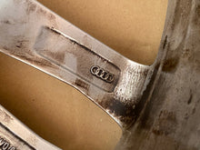 Load image into Gallery viewer, 1x Alufelge 18 Zoll 8.0" 5x112 40ET 8W0601025BA Audi A4 Rim Wheel FEL3543072802vt