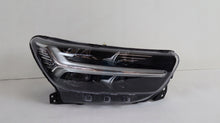 Load image into Gallery viewer, Frontscheinwerfer Volvo Xc40 31655990 Rechts Scheinwerfer Headlight SCH6135532145ei