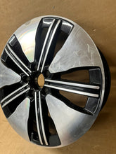Load image into Gallery viewer, 1x Alufelge 18 Zoll 7.5" 5x112 53 5ET A2434011300 Mercedes-Benz Eqb Rim Wheel FEL7896382267lr