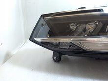 Laden Sie das Bild in den Galerie-Viewer, Frontscheinwerfer Audi Q2 81A941011C LED Links Scheinwerfer Headlight