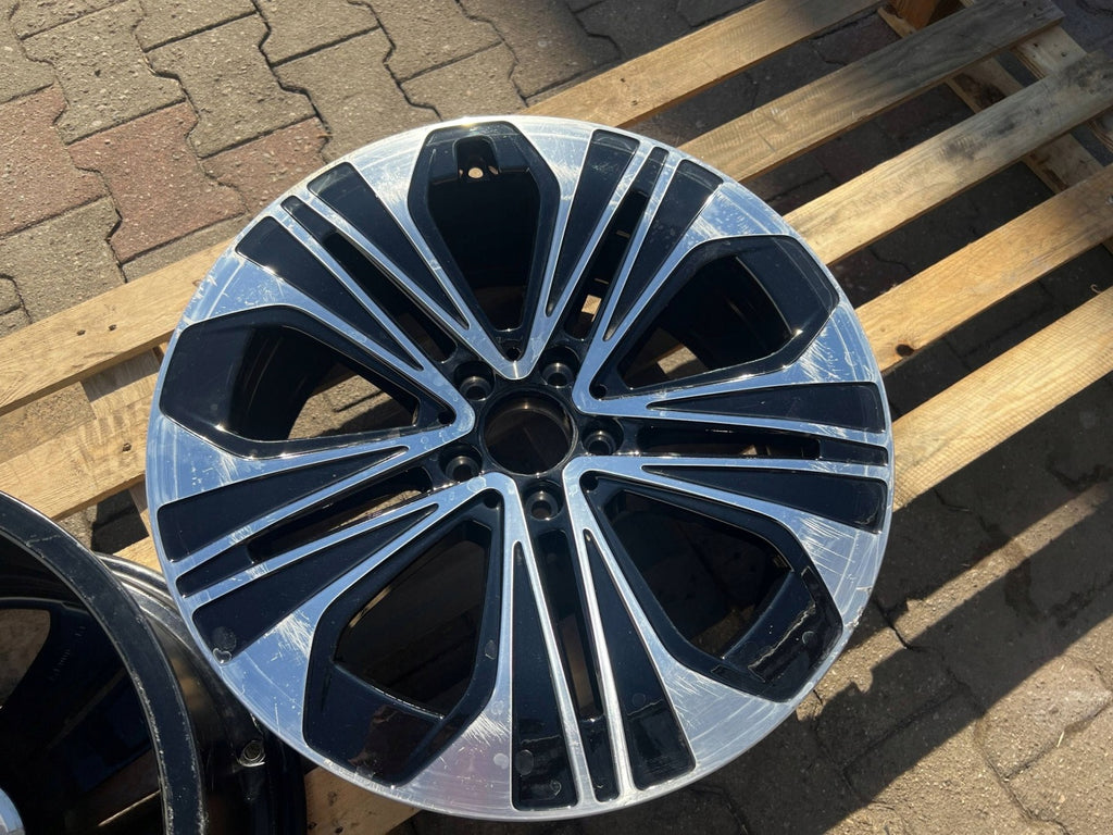 1x Alufelge 19 Zoll A2144012300 Mercedes-Benz Rim Wheel FEL2143892241qx