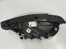 Laden Sie das Bild in den Galerie-Viewer, Frontscheinwerfer Mercedes-Benz W177 A1779067203 LED Rechts Headlight SCH1998969782wm