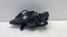 Load image into Gallery viewer, Frontscheinwerfer Hyundai Tucson 92202D7600 Rechts Scheinwerfer Headlight SCH1972173686um