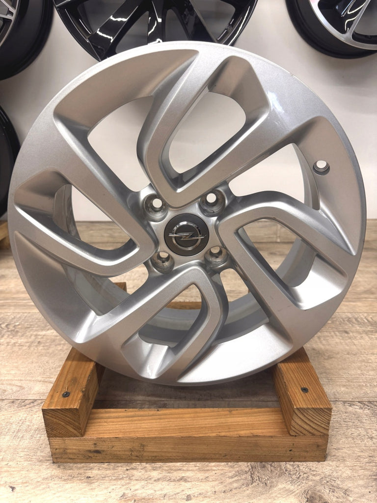 1x Alufelge 16 Zoll 6.5" 4x108 20ET Glanz Silber 39007897 Opel Crossland X FEL1368103217nm