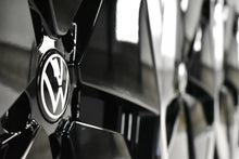 Load image into Gallery viewer, 4x Alufelge 20 Zoll 7.5" 5x112 44ET Glanz Schwarz 10A601025B VW Id.3 Rim Wheel FEL8976937646tg