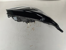 Laden Sie das Bild in den Galerie-Viewer, Frontscheinwerfer Opel Corsa E 39068628RH 1EF011830-01 LED Rechts Headlight