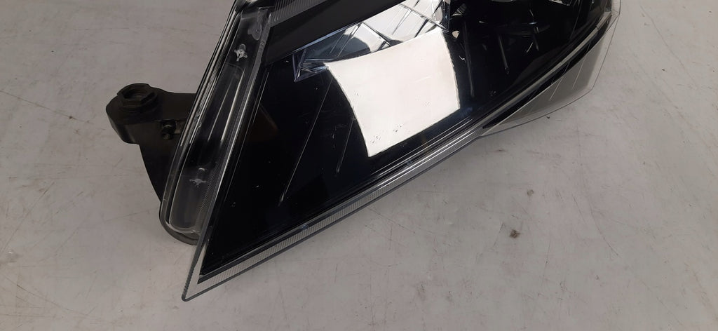 Frontscheinwerfer Skoda Superb III 3V1941017B Xenon Links Scheinwerfer Headlight