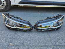 Laden Sie das Bild in den Galerie-Viewer, Frontscheinwerfer VW VIII 5H1941005 5H1941006 Ein Satz Scheinwerfer Headlight SCH9406148418cb