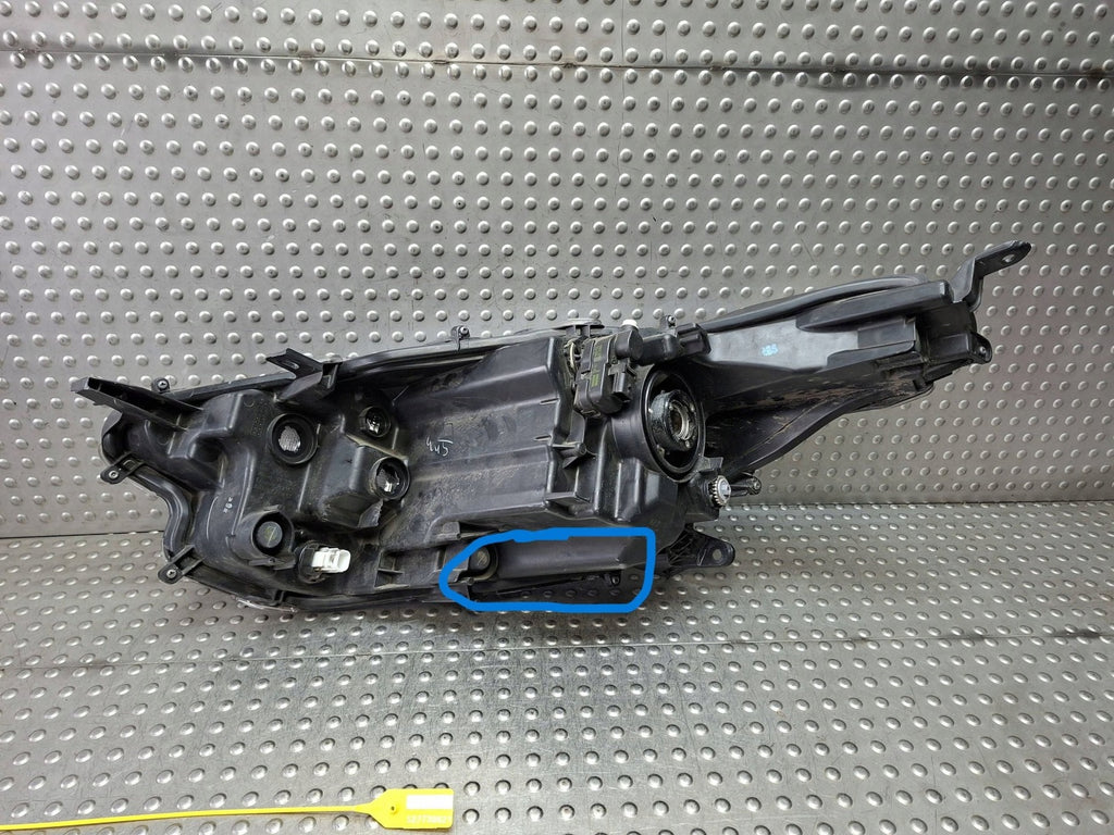 Frontscheinwerfer Toyota Yaris K0-6EU Rechts Scheinwerfer Headlight SCH8391300769gq