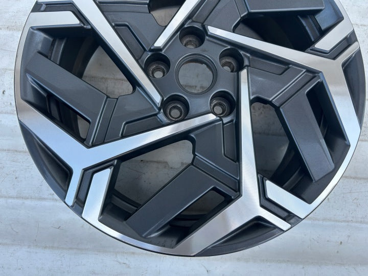 1x Alufelge 18 Zoll 7.0" 5x114.3 50ET 52910DF600 Hyundai Kona Rim Wheel FEL8806868005du