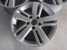 Load image into Gallery viewer, 1x Alufelge 16 Zoll 6.5&quot; 5x112 50ET Silber VW Golf Touran Rim Wheel