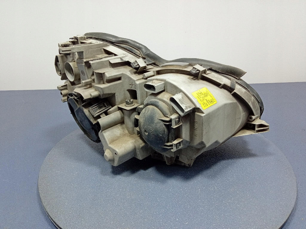 Frontscheinwerfer Mercedes-Benz W203 A2038203761 Links Scheinwerfer Headlight SCH4256777336od