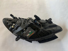 Laden Sie das Bild in den Galerie-Viewer, Frontscheinwerfer Opel Mokka Xenon Links Scheinwerfer Headlight SCH9831007187al