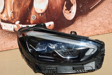 Laden Sie das Bild in den Galerie-Viewer, Frontscheinwerfer Mercedes-Benz W206 A2069061003 LED Rechts Headlight SCH5982211929kx
