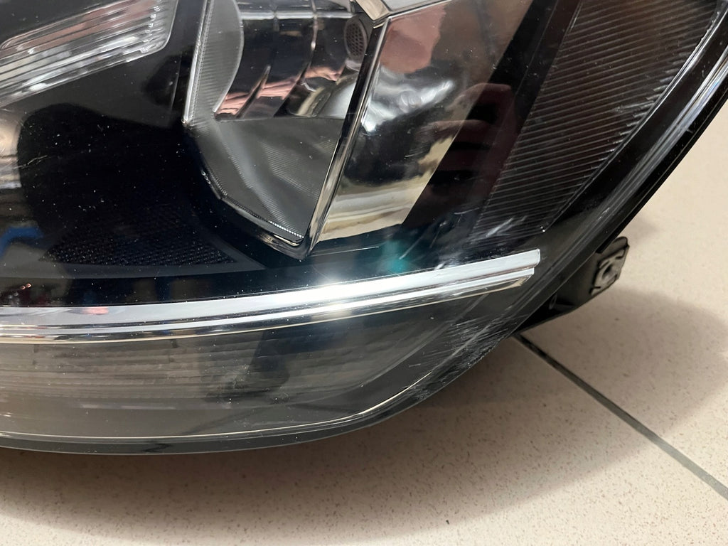 Frontscheinwerfer VW Golf VII 5g1 5G1941006D LED Ein Stück (Rechts oder Links) SCH3956537949bd