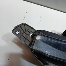 Laden Sie das Bild in den Galerie-Viewer, Frontscheinwerfer Honda Crv Cr-V IV Xenon Ein Stück (Rechts oder Links)