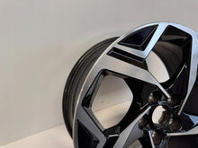 Load image into Gallery viewer, 1x Alufelge 17 Zoll 52910-R2100 Kia Sportage V Rim Wheel FEL2246628873gl