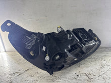 Laden Sie das Bild in den Galerie-Viewer, Frontscheinwerfer Ford Focus NX7B13E015CF LED Links Scheinwerfer Headlight SCH5332689340uw