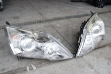 Laden Sie das Bild in den Galerie-Viewer, Frontscheinwerfer Honda Crv Cr-V III Ein Stück (Rechts oder Links) Headlight