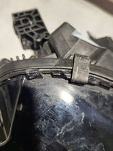 Laden Sie das Bild in den Galerie-Viewer, Frontscheinwerfer Audi Q5 80A941006 Rechts Scheinwerfer Headlight SCH6534050628pe