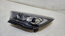 Laden Sie das Bild in den Galerie-Viewer, Frontscheinwerfer Ford Kuga GV41-13W030-FD Links Scheinwerfer Headlight SCH5150868971nn