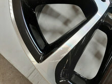 Laden Sie das Bild in den Galerie-Viewer, 1x Alufelge 18 Zoll 8.0" 5x112 43ET Glanz A2134011600 Mercedes-Benz W213 FEL8252187173gu