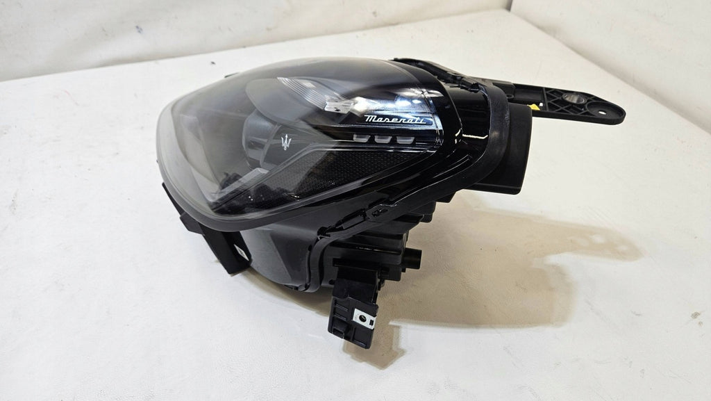Frontscheinwerfer Maserati I 06702930760 Links Scheinwerfer Headlight SCH9162323775yw