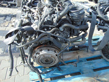 Laden Sie das Bild in den Galerie-Viewer, Motor VW DBY 1.0 TSI 90PS 66kW Benzin Engine Komplett
