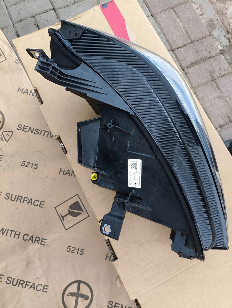 Frontscheinwerfer Cupra Born 10F941007K Full LED Links Scheinwerfer Headlight