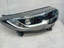 Laden Sie das Bild in den Galerie-Viewer, Frontscheinwerfer Renault Kadjar 260101096R LED Rechts Scheinwerfer Headlight