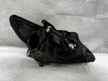 Laden Sie das Bild in den Galerie-Viewer, Frontscheinwerfer Mercedes-Benz Vito W447 A4479067700 Rechts oder Links SCH9096077270wc