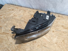 Laden Sie das Bild in den Galerie-Viewer, Frontscheinwerfer VW T-Roc 2GA941035AR Links Scheinwerfer Headlight SCH1193781293sf