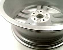 Laden Sie das Bild in den Galerie-Viewer, 4x Alufelge 18 Zoll 7.0" 5x112 43ET Glanz Silber 8U0601025F Audi A6 C6 Rim Wheel FEL9454241424tr