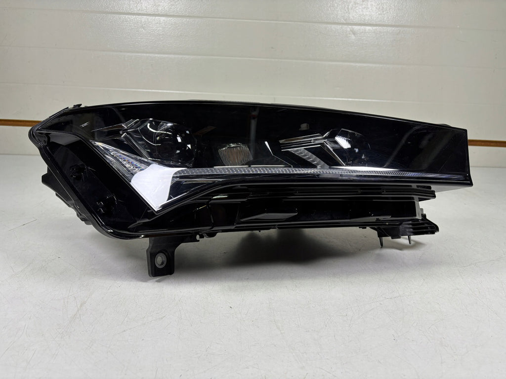 Frontscheinwerfer Skoda Enyaq 5LB941016A LED Rechts Scheinwerfer Headlight