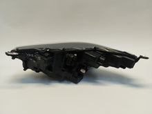 Load image into Gallery viewer, Frontscheinwerfer Toyota 4 Yaris Rechts Scheinwerfer Headlight