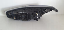 Laden Sie das Bild in den Galerie-Viewer, Frontscheinwerfer Ford Focus NX7B-13E014-CF 20PL12365 Rechts Headlight SCH8862982145ee