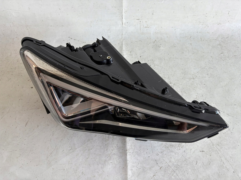 Frontscheinwerfer Seat Tarraco 5FJ941008 5FJ941007 LED Ein Satz Headlight