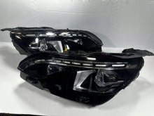 Laden Sie das Bild in den Galerie-Viewer, Frontscheinwerfer Peugeot 5008 II 9837759780 Full LED Ein Satz Headlight SCH4494349093hp