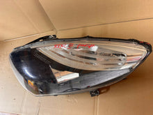 Laden Sie das Bild in den Galerie-Viewer, Frontscheinwerfer Renault Grand III Scenic 260600023R Links Headlight SCH5907590207ke