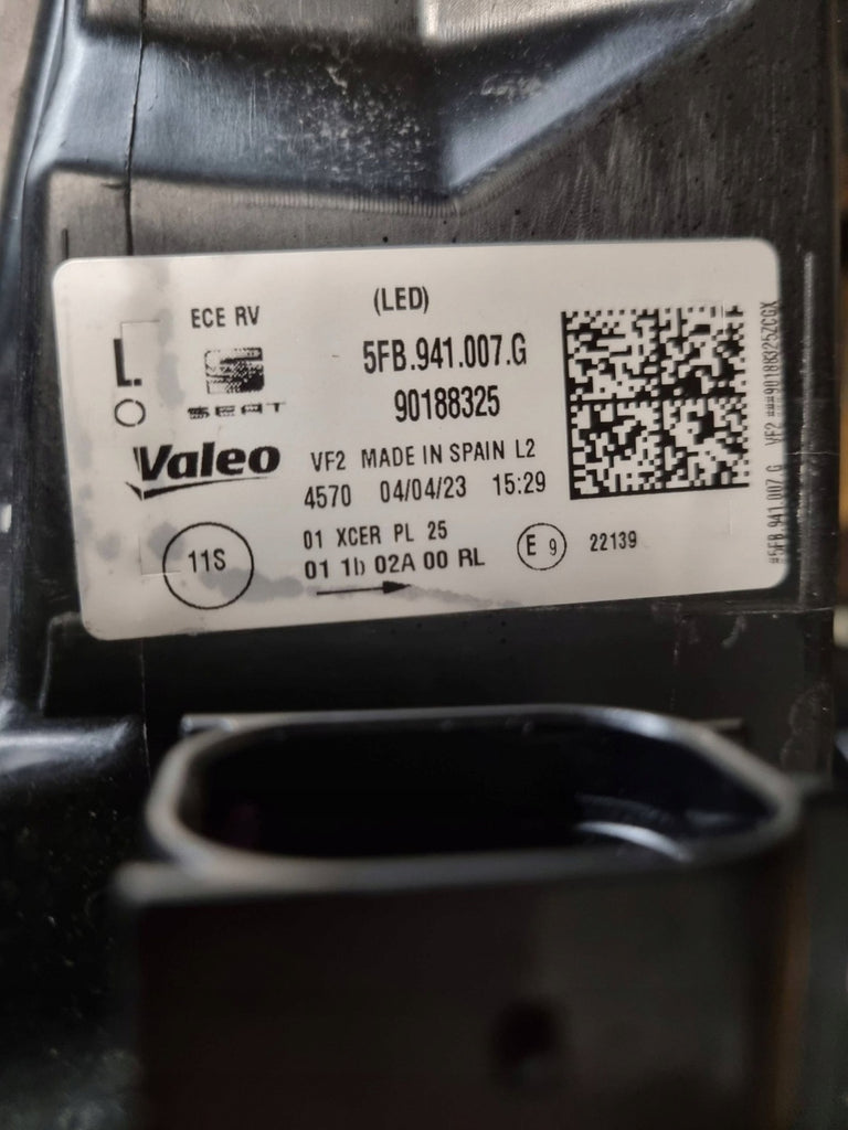 Frontscheinwerfer Seat Leon 5EB941007G LED Links Scheinwerfer Headlight