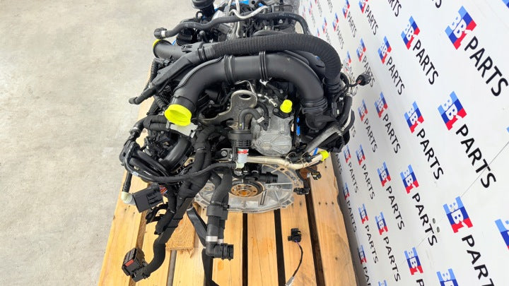Motor Mercedes-Benz Gla H247 282814 1.3 CGI 163PS 120kW 14TKm Benzin Komplett MOT5040634141ie