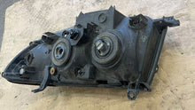 Laden Sie das Bild in den Galerie-Viewer, Frontscheinwerfer Toyota Land Cruiser 100 Links Scheinwerfer Headlight SCH4191127267mm