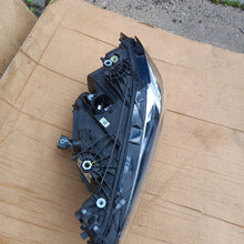 Laden Sie das Bild in den Galerie-Viewer, Frontscheinwerfer BMW G22 G23 G26 5A19351 Links Scheinwerfer Headlight SCH3331023143xe