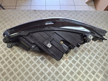 Load image into Gallery viewer, Frontscheinwerfer VW Golf VIII 5H1941006C LED Rechts Scheinwerfer Headlight SCH3800606979aw