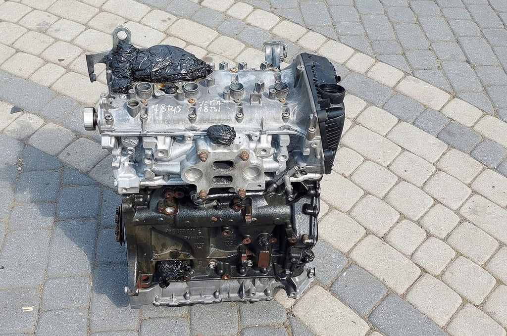 Motor VW Jetta CPK 1.8 TFSI 78TKm Benzin Engine Unkomplett