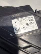 Laden Sie das Bild in den Galerie-Viewer, Frontscheinwerfer Mercedes-Benz Gle A1679066908 LED Links Scheinwerfer Headlight