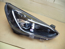 Laden Sie das Bild in den Galerie-Viewer, Frontscheinwerfer Ford Focus IV JX7B-13E016-AG Full LED Rechts Headlight