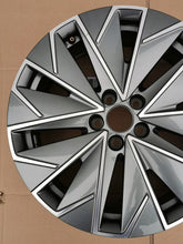 Laden Sie das Bild in den Galerie-Viewer, 1x Alufelge 17 Zoll 658601025AA Skoda Scala Kamiq Rim Wheel FEL7243616460tn