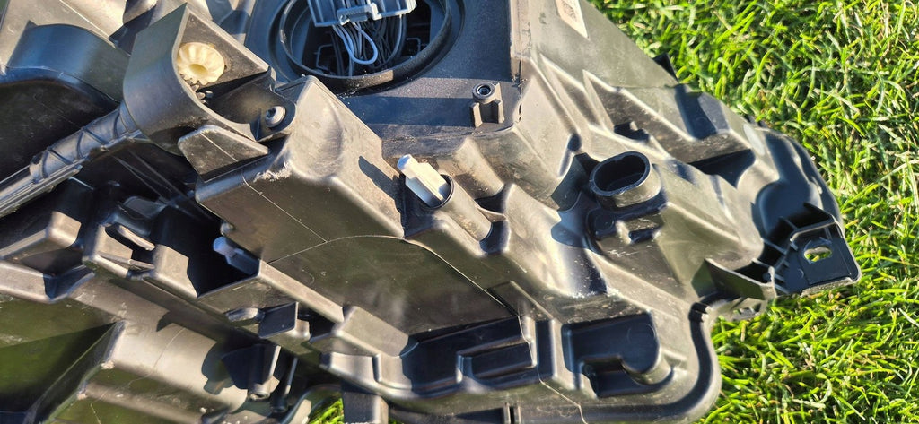 Frontscheinwerfer Volvo S90 II V90 32404739 LED Ein Stück (Rechts oder Links) SCH8858242404ew